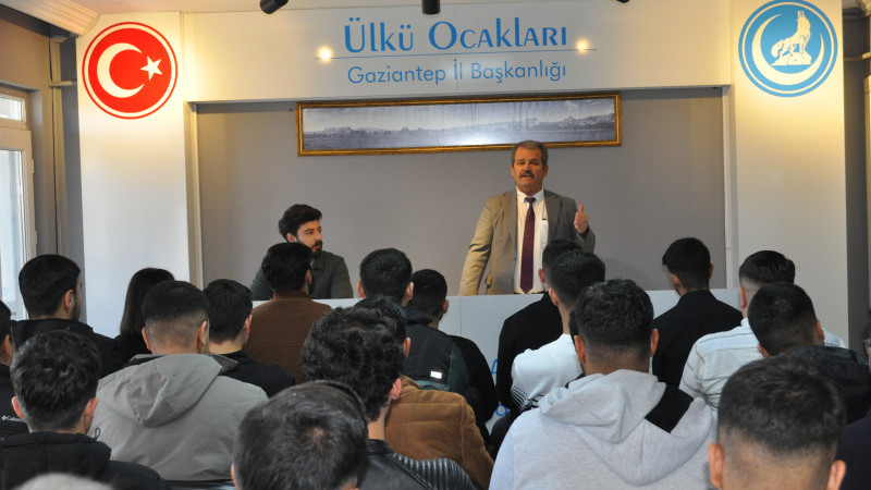 ÜLKÜ OCAKLARI EĞİTİM MASASI SPOR SEMİNERİ DÜZENLENDİ