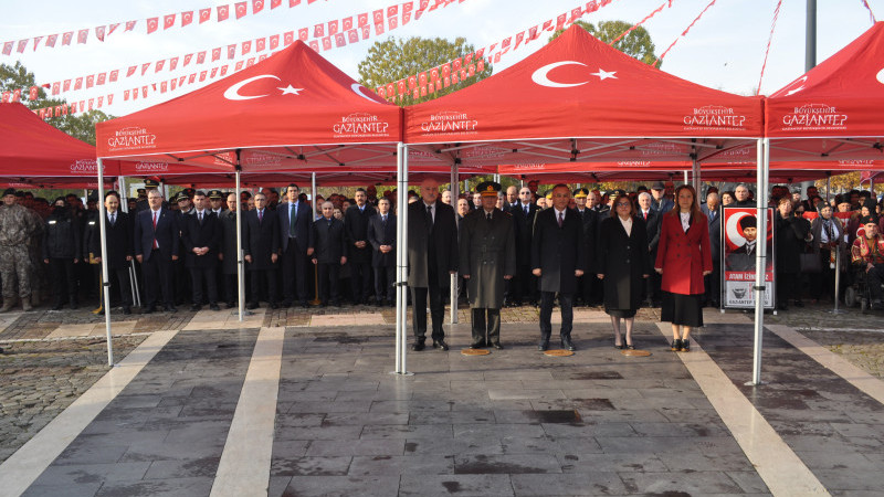 GAZİANTEP'İN 104 KURTULUŞ YILDÖNÜMÜ COŞKU İÇERİSİNDE KUTLANDI.