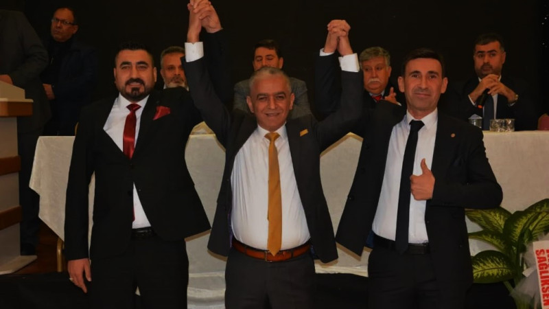 ÖZCAN RAKİPLERİNE FARK ATARAK TEKRAR SEÇİLDİ