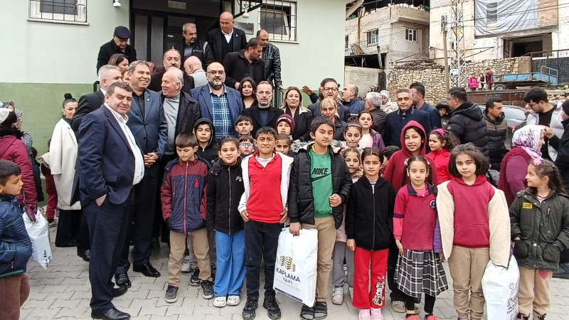 ŞEHİTKAMİLDE İYİ PARTİ RÜZGARI ESTİ