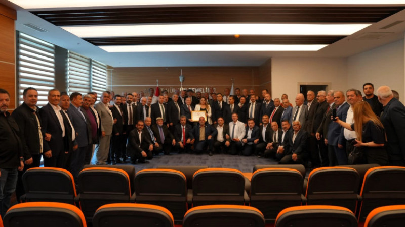 GESOB YENİ BAŞKANI ÜNAL AKDOĞAN MAZBATASINI COŞKULU BİR KALABALIKLA ALDI 